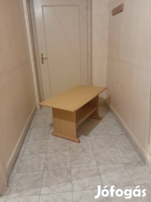 Eladó új dohányzóasztal