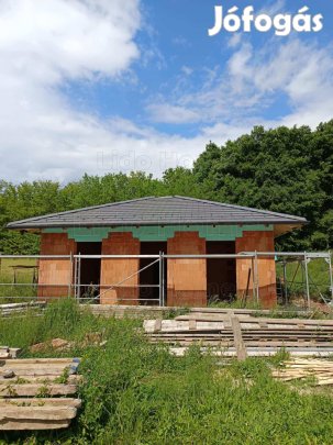 Eladó új építésű családi ház - Környe, Vértesüdülőpark