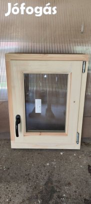 Eladó új fa ablak, tokméret 52x68 cm