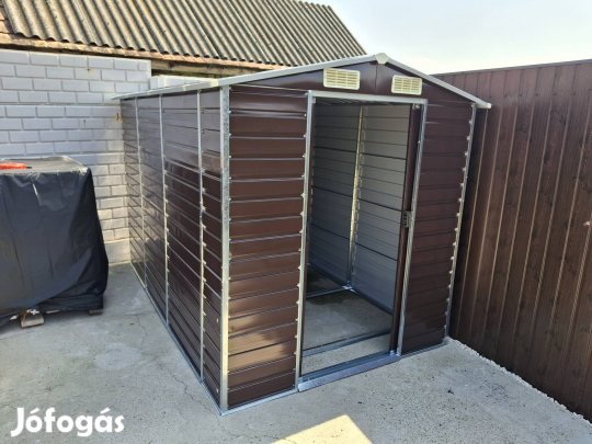 Eladó új szerszámtároló kerti tároló garázs