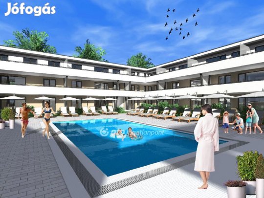 Eladó újépítésű vízparti lakás, Tiszafüred