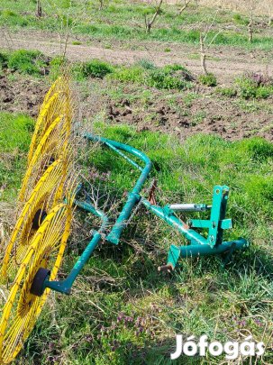 Elado újszerű 5 csillagos fügesztett rendsodró