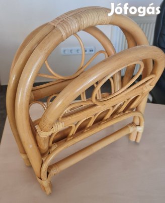 Eladó újszerű, makulátlan állapotú régi stílusú Rattan újságtartó