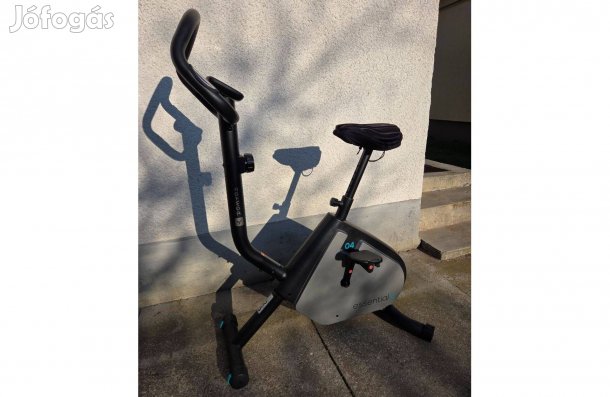 Eladó újszerű állapotú Domyos Essential 2 szobabicikli nyeregvédővel