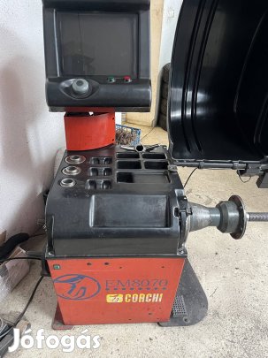 Eladó üzemképes Corghi centrírozó gép