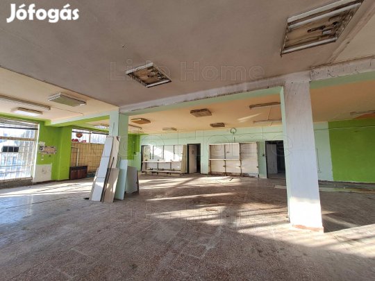 Eladó üzlethelyiség Zalakomárban!