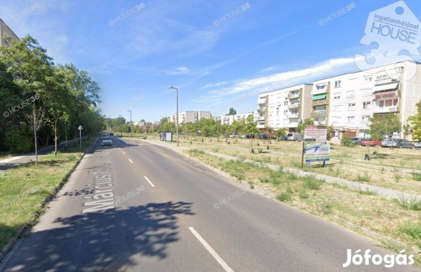 Eladó üzlethelyiség  Kecskemét - Széchenyiváros!