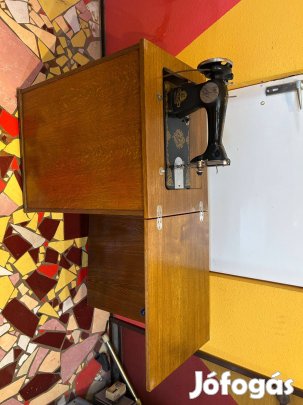 Eladó vagy cserélhető varrógép