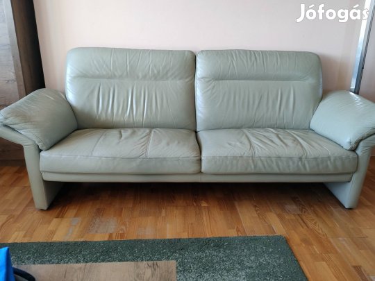 Eladó valódi bőr 3+2 ülőgarnitúra