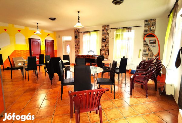 Eladó vendéglő Nyíracsádon, akár családi házzá is alakítható!