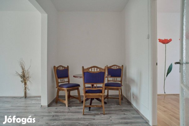 Eladó veszprémi lakás - Munkácsy Mihály utca 54nm