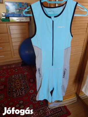 Eladó világoskék férfi biciklis ruha M-es