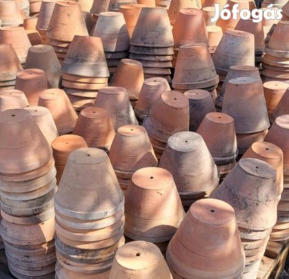 Eladó virágcserepek több méretben