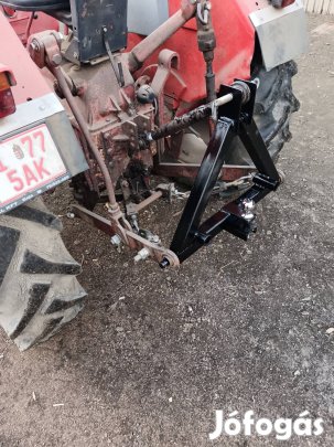 Eladó vonópad ami egyben bálavilla is