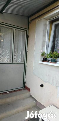 Eladó zártkerti ingatlan