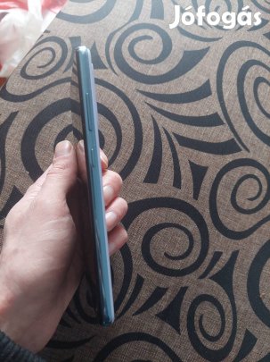 Eladóvá vált a képen látható új  Samung Galaxy A52S  készülékem.