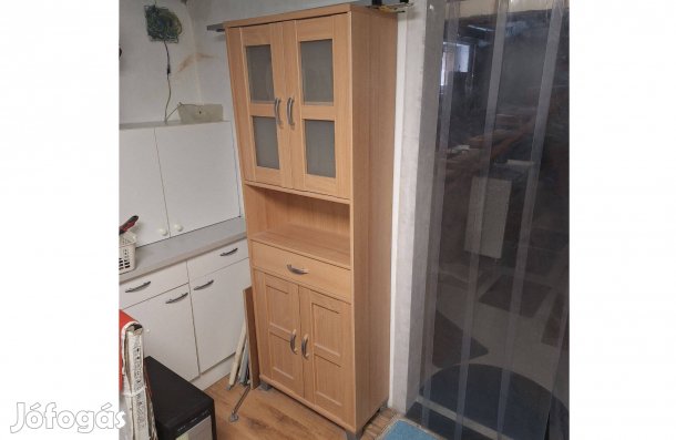 Eladü Üvegajtós keskeny szekrény