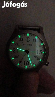 Electric California kvarcóra