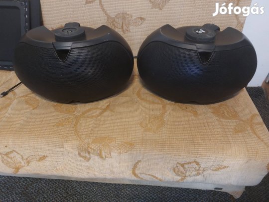 Electro Voice kültéri hangfalpar hianyos konzollal