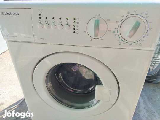 Electrolux 3 kg Mini elöltöltős mosógép
