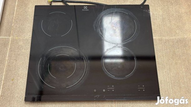 Electrolux EHF6241FOK beépíthető kerámia főzőlap sarka törött
