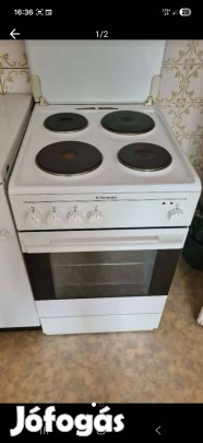 Electrolux újszerű villanytűzhely - Szállításban segítek!