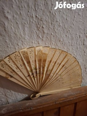 Elefántcsont legyező