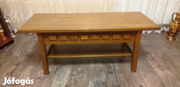 Elegáns Tölgyfa Hatású Dohányzóasztal