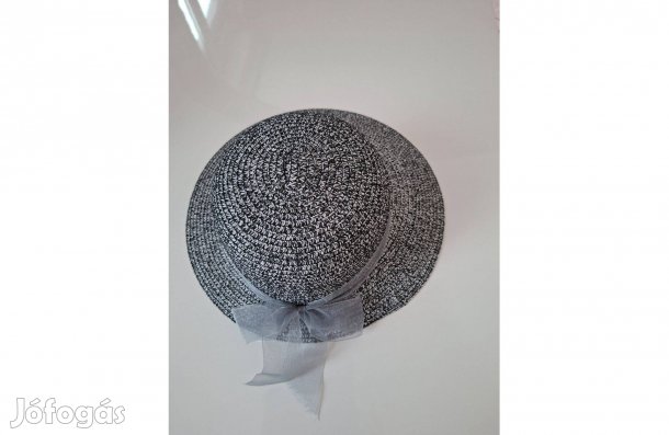 Elegáns, divatos, nyári női kalap