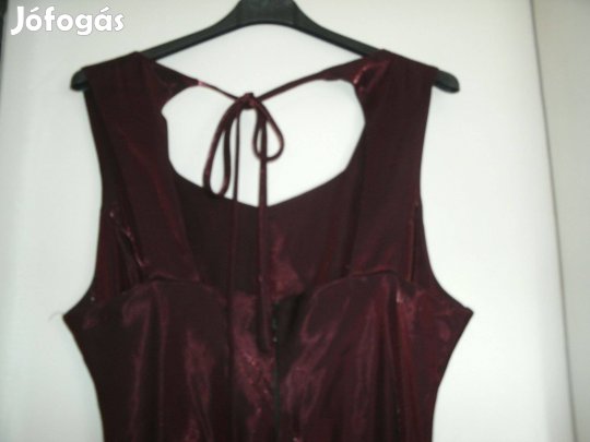 Elegáns, egyedi, különleges, alkalmi ruha sötétbordó