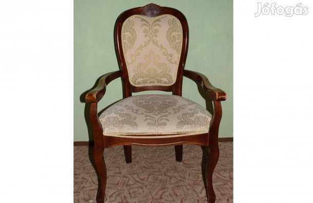 Elegáns, klasszikus stílusú felújítandó karosszék eladó
