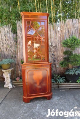 Elegáns angol sarok vitrin - komód 180 cm magas