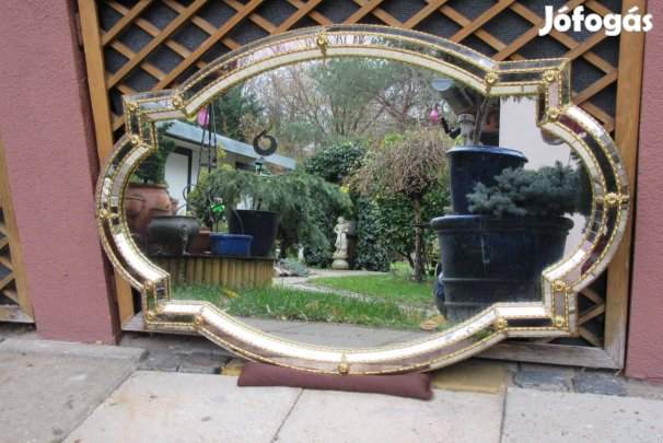 Elegáns arany szélű teli üveges Ritka kivitelben tükör