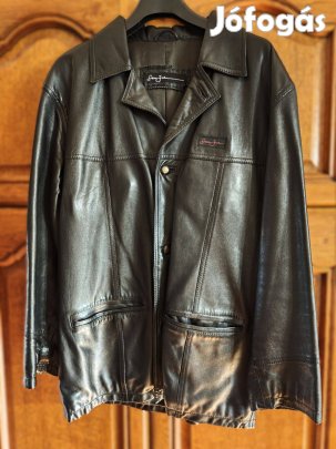 Elegáns bőrkabát