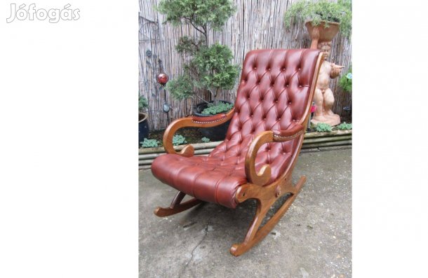 Elegáns chesterfield hintaszék - fotel szép állapotban