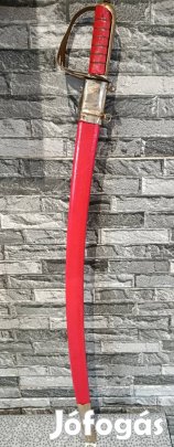 Elegáns indiai díszszablya (Talwar) piros bársony hüvellyel