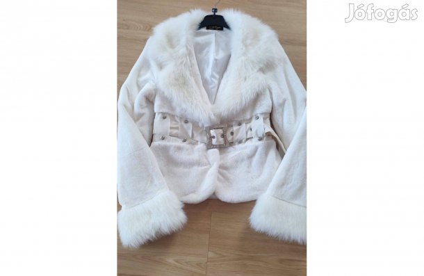 Elegáns kabátka,újszerű állapotban