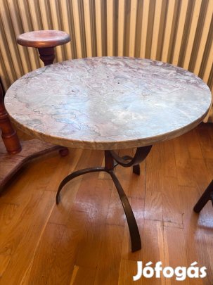 Elegáns márványlapos kisasztal XX. század második fele