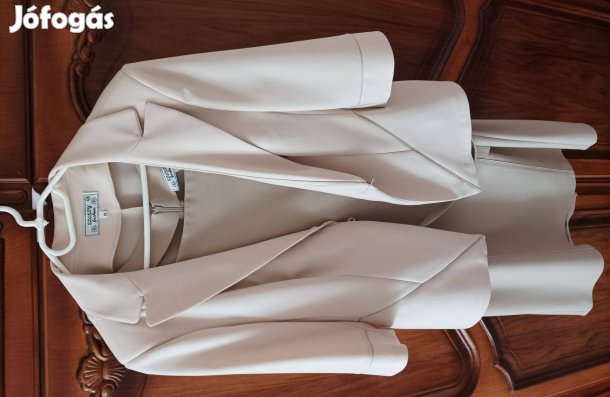 Elegáns női ruházat