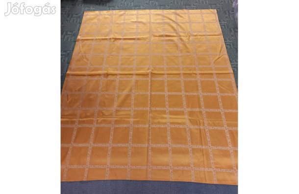 Elegáns sárga szatén terítő 130 x 155 cm - új