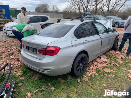 Elején totál káros BMW330e