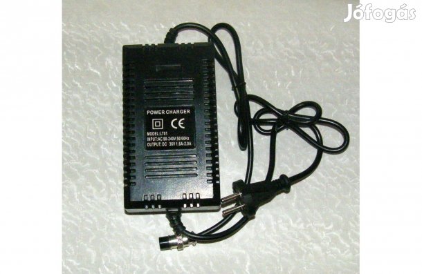 Elekrtromos kerékpár 36 voltos akku töltő