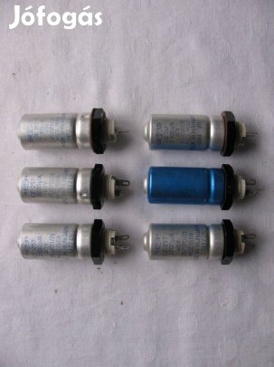 Elektrolit kondenzátor ,2200 mikrof