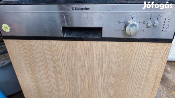 Elektrolux ESI 63020X mosogatógép hibás
