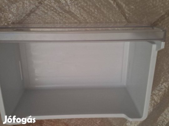 Elektrolux fagysztó rekeszek