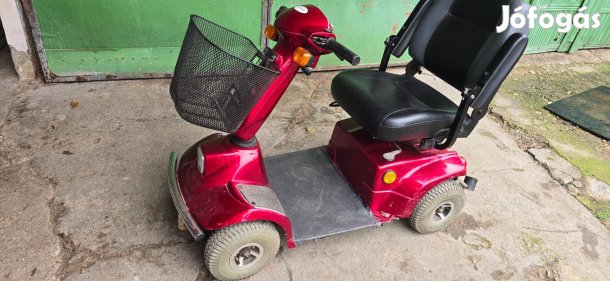 Elektromos 4 kerekü moped