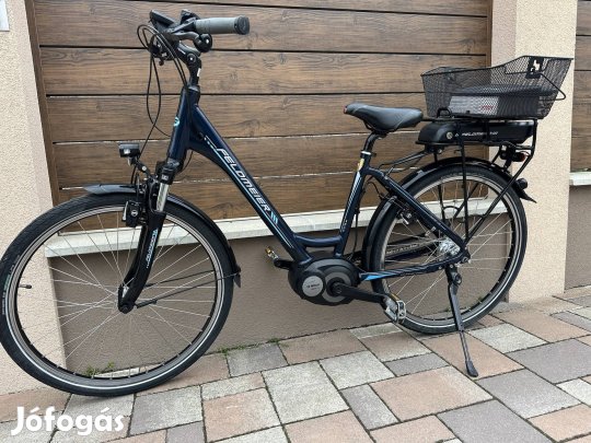 Elektromos City kerékpár . Bosch motor, újszerű áll. 