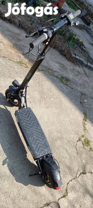 Elektromos Roller Hawk