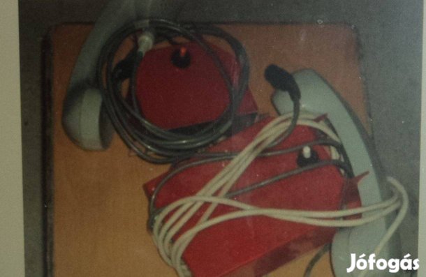 Elektromos alkatrészek csomagban