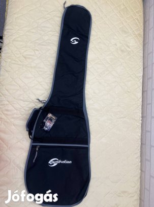 Elektromos basszusgitárhoz Soundsation huzat, tok